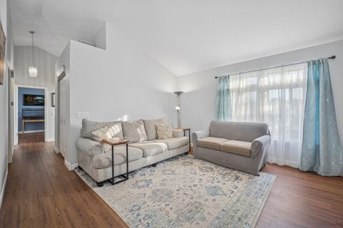 Tiny photo for 270 Nautical Way, Elgin, IL 60123 (MLS # 12515049)