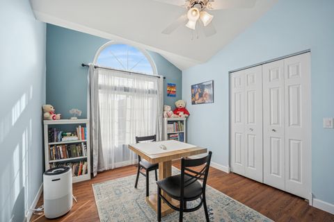 Tiny photo for 270 Nautical Way, Elgin, IL 60123 (MLS # 12515049)