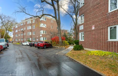 Photo of 7210 Oak Avenue #4SW, River Forest, IL 60305 (MLS # 12521531)