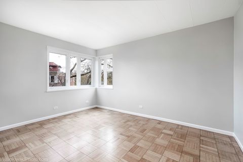 Tiny photo for 7210 Oak Avenue #4SW, River Forest, IL 60305 (MLS # 12521531)