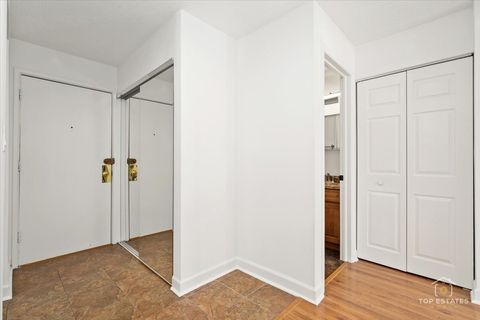 Tiny photo for 1107 S OLD WILKE Road #208, Arlington Heights, IL 60005 (MLS # 12676859)