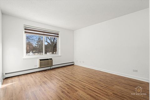 Tiny photo for 1107 S OLD WILKE Road #208, Arlington Heights, IL 60005 (MLS # 12676859)