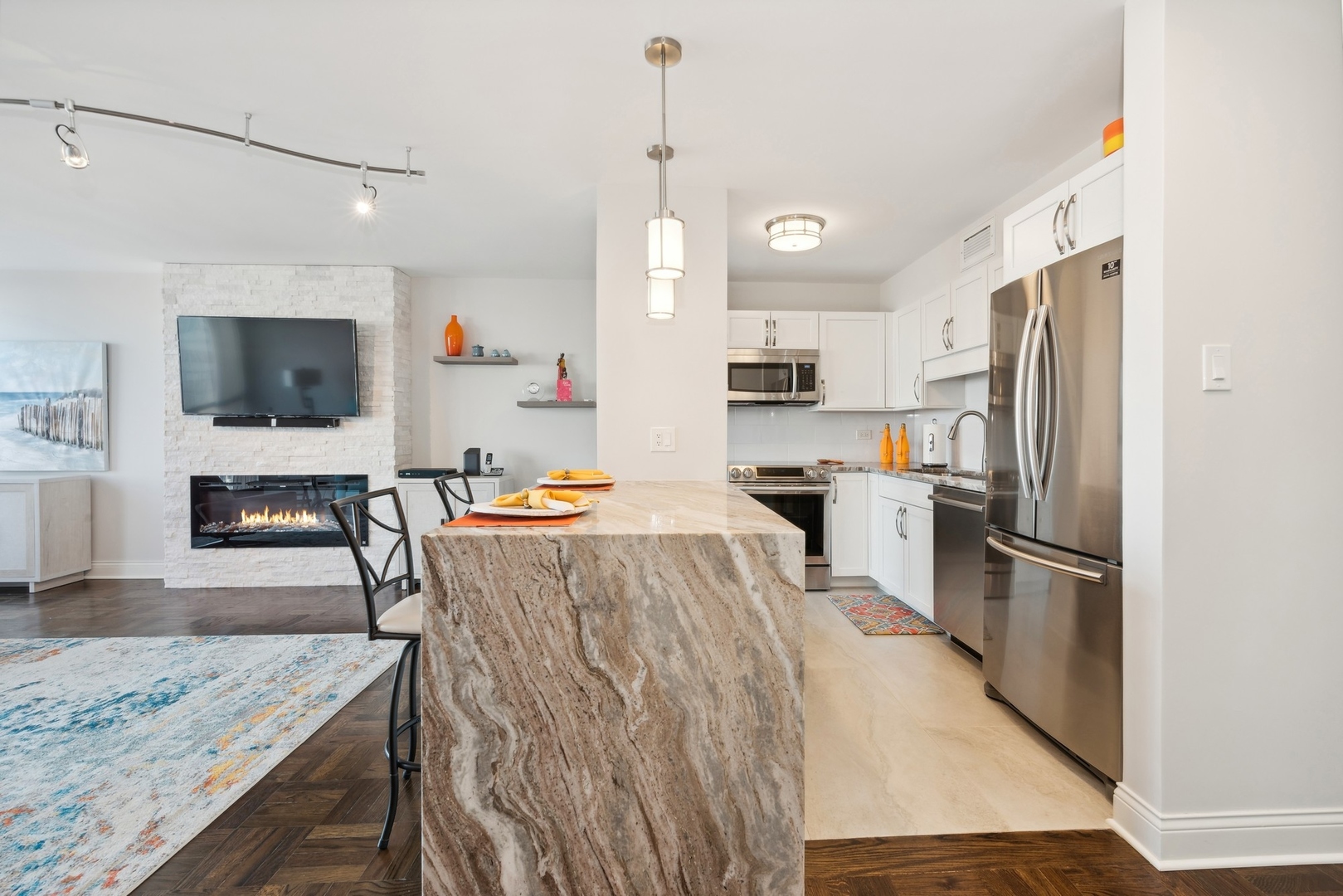 601 E 32nd Street 1002
