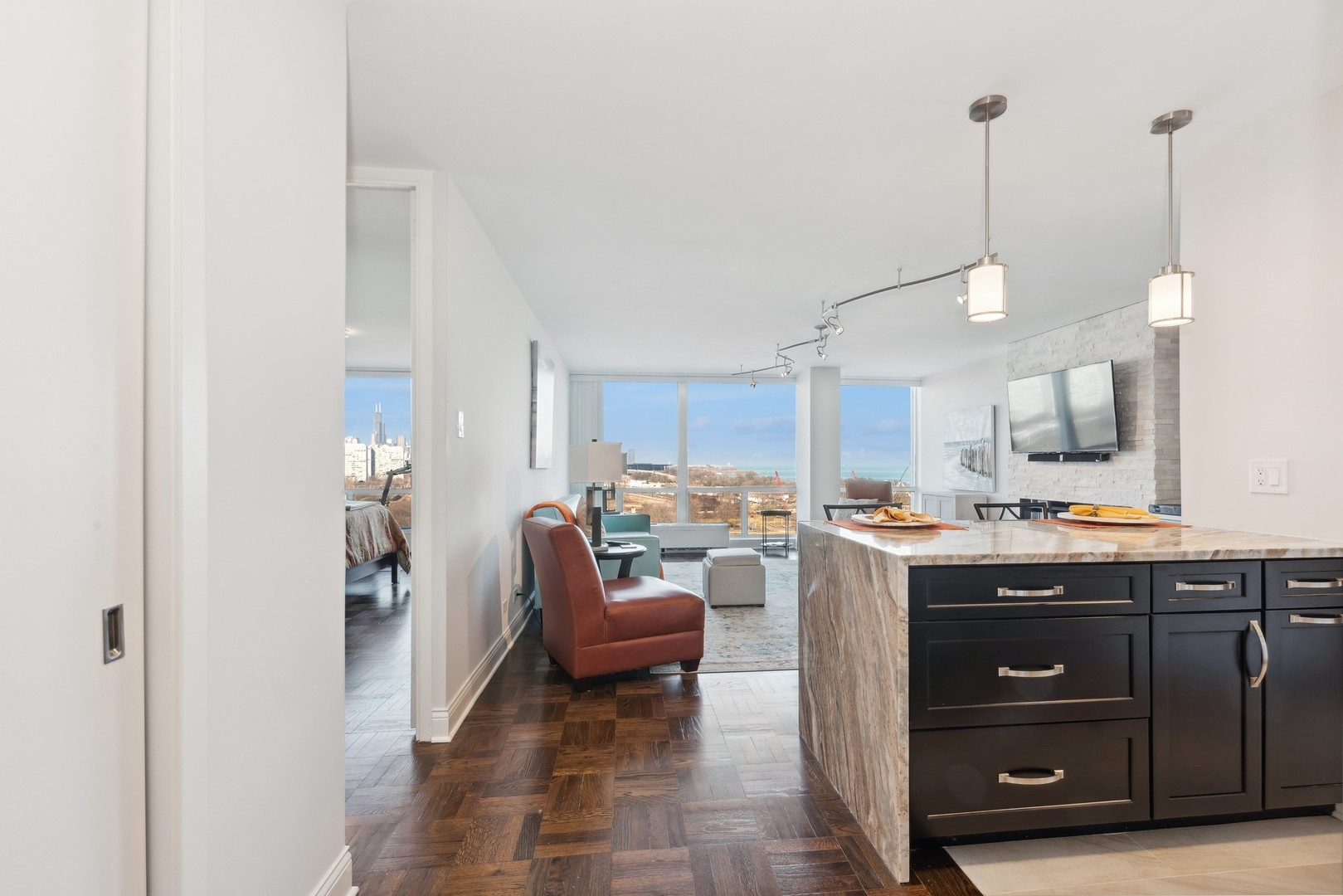 601 E 32nd Street 1002