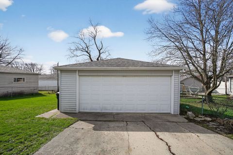 Tiny photo for 6717 165th Street, Tinley Park, IL 60477 (MLS # 12609585)