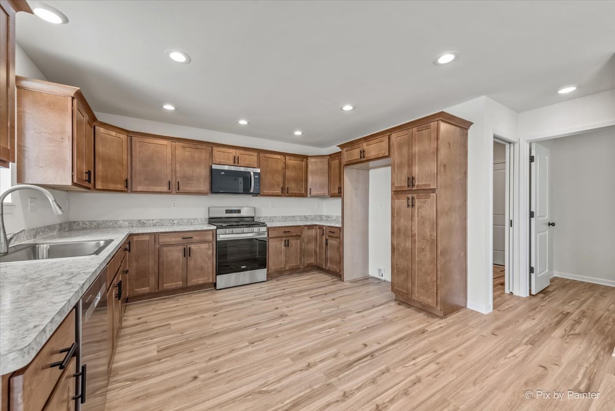 611 Apple Valley Road