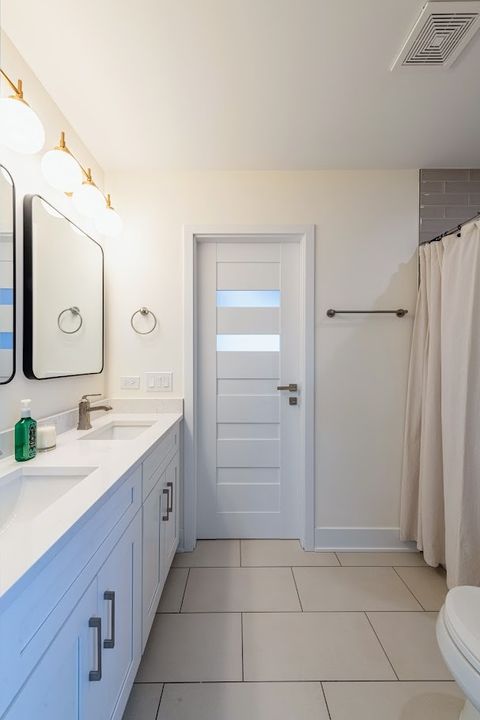 Tiny photo for 145 N Elmwood Avenue, Wood Dale, IL 60191 (MLS # 12595394)