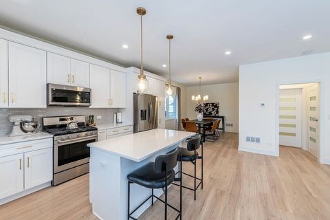 Tiny photo for 145 N Elmwood Avenue, Wood Dale, IL 60191 (MLS # 12595394)