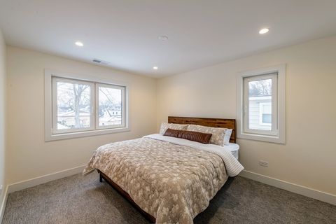 Tiny photo for 145 N Elmwood Avenue, Wood Dale, IL 60191 (MLS # 12595394)