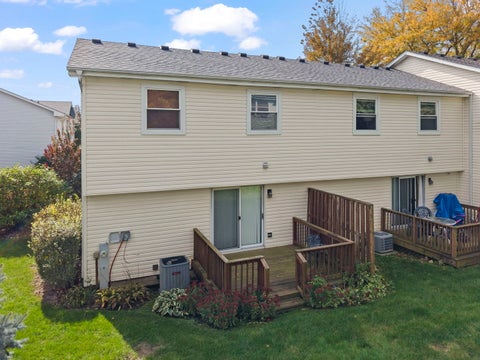 Tiny photo for 230 Raintree Court, Aurora, IL 60504 (MLS # 12796517)
