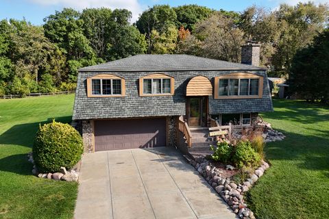 Tiny photo for 16753 S Bell Road, Homer Glen, IL 60491 (MLS # 12495029)