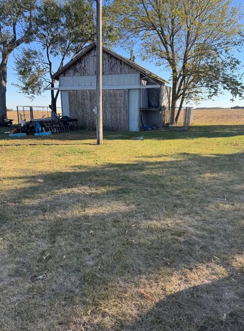 Tiny photo for 2301 County Road 3300 N, Gifford, IL 61847 (MLS # 12638693)