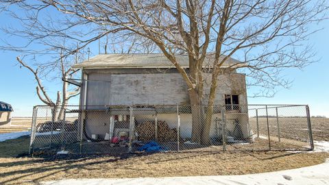 Tiny photo for 2301 County Road 3300 N, Gifford, IL 61847 (MLS # 12638693)