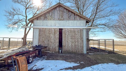 Tiny photo for 2301 County Road 3300 N, Gifford, IL 61847 (MLS # 12638693)