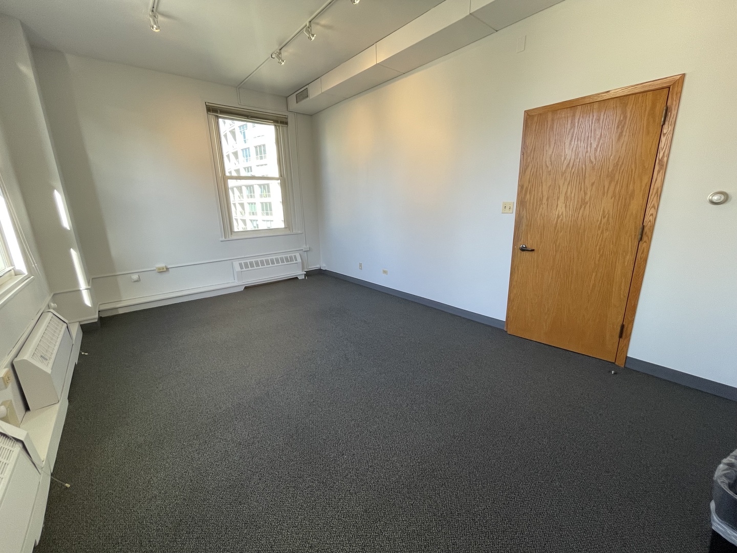 111 N Wabash Avenue 2101