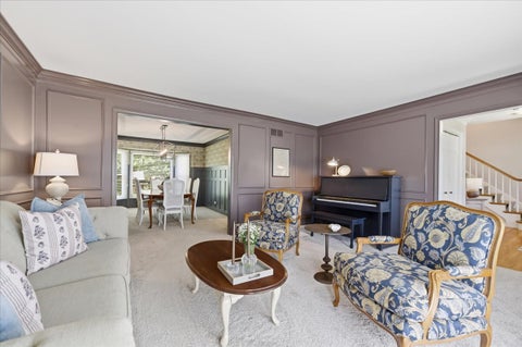 Tiny photo for 221 Breckenridge Drive, Aurora, IL 60504 (MLS # 12664974)