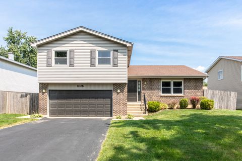 Photo of 1028 Knollwood Lane, Bartlett, IL 60103 (MLS # 12437254)