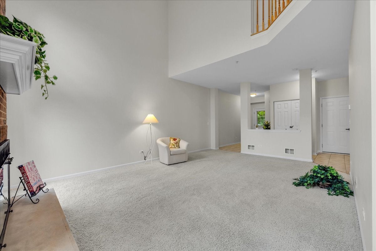 2034 IVY RIDGE Drive