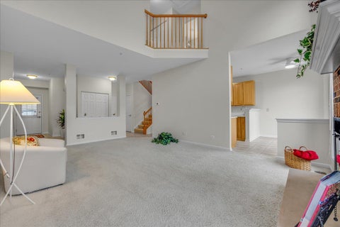 Tiny photo for 2034 IVY RIDGE Drive, Hoffman Estates, IL 60192 (MLS # 12719722)