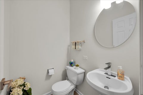 Tiny photo for 2034 IVY RIDGE Drive, Hoffman Estates, IL 60192 (MLS # 12719722)