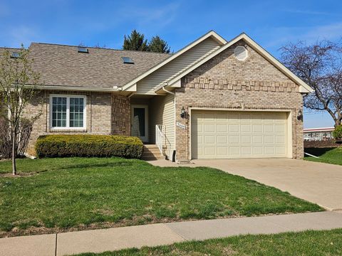 Photo of 3468 Maple Glen Drive #0, Bettendorf, IA 52722 (MLS # 12612443)