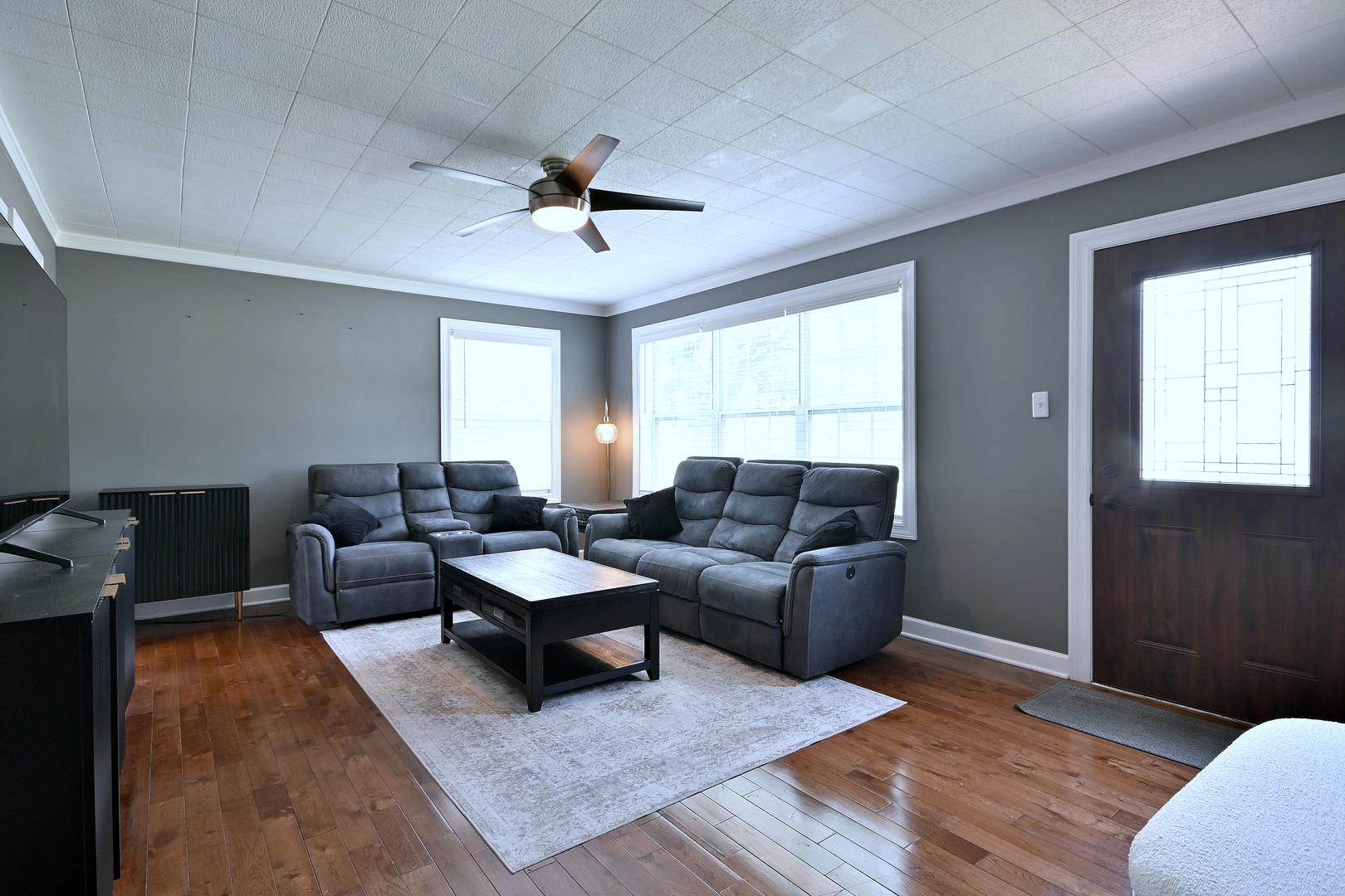 227 Parkview Drive