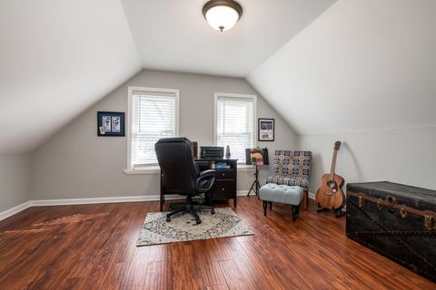 Tiny photo for 3701 Madison Avenue, Brookfield, IL 60513 (MLS # 12587596)