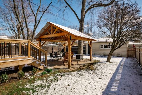 Tiny photo for 3701 Madison Avenue, Brookfield, IL 60513 (MLS # 12587596)