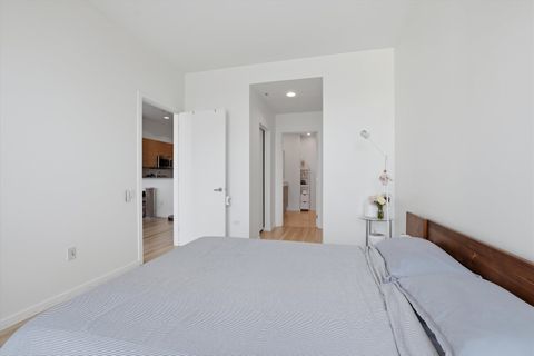 Tiny photo for 500 W Superior Street #1010, Chicago, IL 60654 (MLS # 12630356)