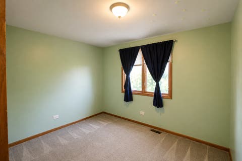 Tiny photo for 2212 SUSANNA Way, Crest Hill, IL 60403 (MLS # 12740203)