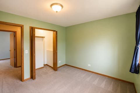 Tiny photo for 2212 SUSANNA Way, Crest Hill, IL 60403 (MLS # 12740203)