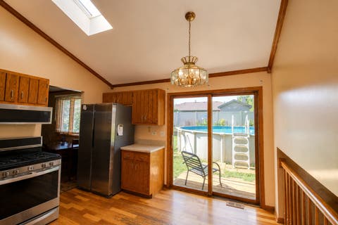 Tiny photo for 2212 SUSANNA Way, Crest Hill, IL 60403 (MLS # 12740203)