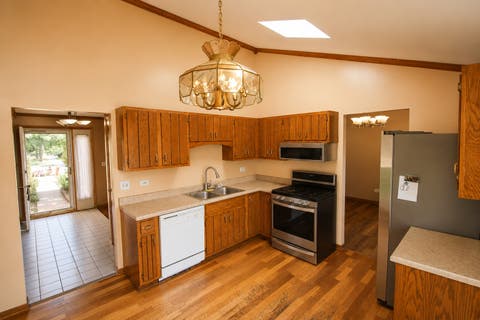 Tiny photo for 2212 SUSANNA Way, Crest Hill, IL 60403 (MLS # 12740203)