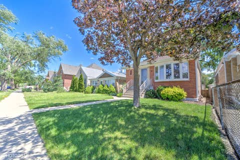 Tiny photo for 7847 Mason Avenue, Burbank, IL 60459 (MLS # 12671945)