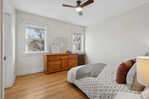 Tiny photo for 845 Pleasant Street #3E, Oak Park, IL 60302 (MLS # 12515239)