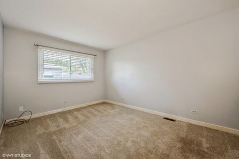 Tiny photo for 102 Mary Street, Oswego, IL 60543 (MLS # 12491444)