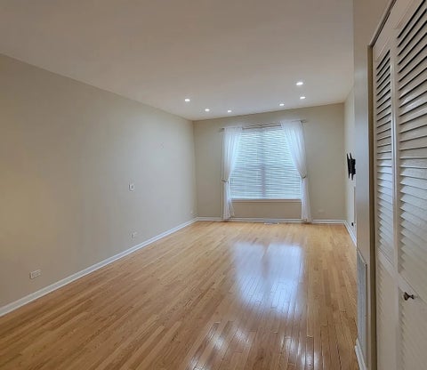 Tiny photo for 11S505 Rachael Court, Willowbrook, IL 60527 (MLS # 12732953)