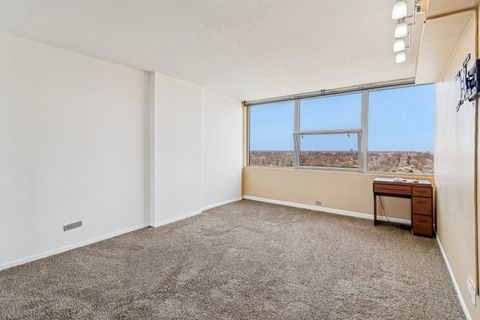 Tiny photo for 7234 W North Avenue #1408, Elmwood Park, IL 60707 (MLS # 12624670)