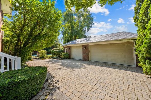 Tiny photo for 224 Sheridan Road, Kenilworth, IL 60043 (MLS # 12580758)