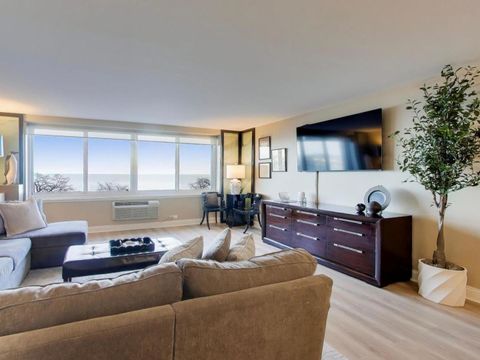 Tiny photo for 1440 N Lake Shore Drive #5E, Chicago, IL 60610 (MLS # 12579759)