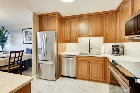 Tiny photo for 1440 N Lake Shore Drive #5E, Chicago, IL 60610 (MLS # 12579759)