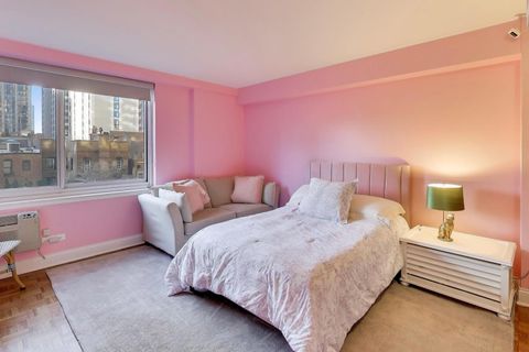 Tiny photo for 1440 N Lake Shore Drive #5E, Chicago, IL 60610 (MLS # 12579759)