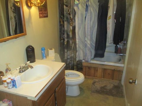 Tiny photo for 1862 N 2753rd Road, Ottawa, IL 61350 (MLS # 12558362)