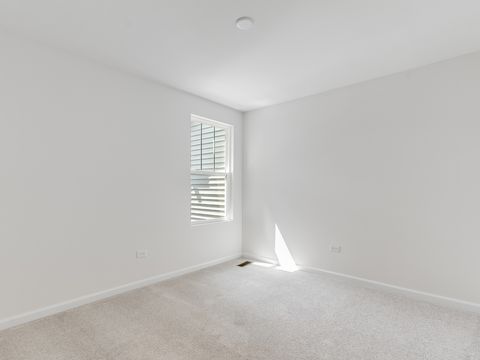 Tiny photo for 660 Switchgrass Way #58002, Bolingbrook, IL 60490 (MLS # 12458192)