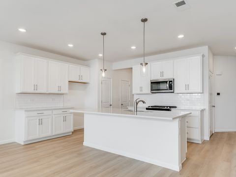 Tiny photo for 660 Switchgrass Way #58002, Bolingbrook, IL 60490 (MLS # 12458192)