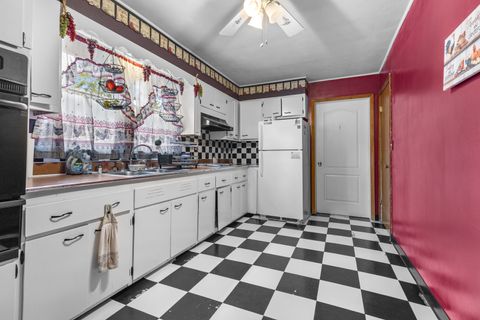 Tiny photo for 2929 23rd Street, Rockford, IL 61109 (MLS # 12500233)