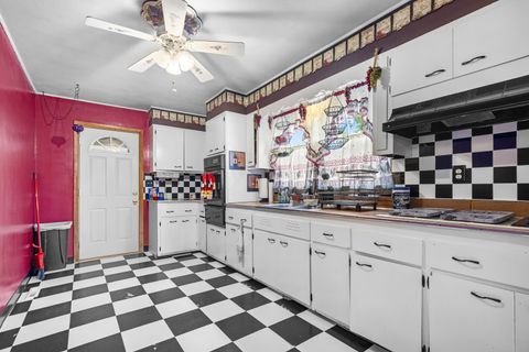 Tiny photo for 2929 23rd Street, Rockford, IL 61109 (MLS # 12500233)