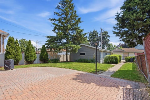 Tiny photo for 3919 Scoville Avenue, Stickney, IL 60402 (MLS # 12672373)
