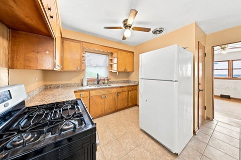 Tiny photo for 3919 Scoville Avenue, Stickney, IL 60402 (MLS # 12672373)