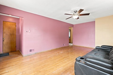 Tiny photo for 3919 Scoville Avenue, Stickney, IL 60402 (MLS # 12672373)